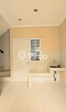 Jual Rumah Eksklusif 2 KT di Gading Serpong, Tangerang Jual Rumah Eksklusif 2 KT di Gading Serpong, Tangerang