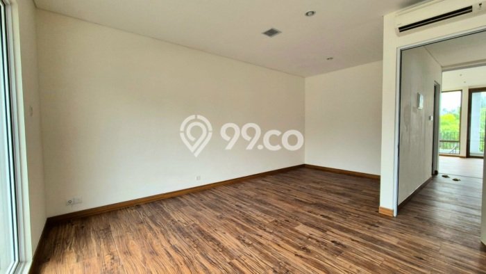 Rumah Luxury Modern Tanpa Renovasi di Gading Serpong Tangerang Rumah Luxury Modern Tanpa Renovasi di Gading Serpong Tangerang