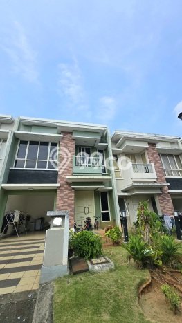 For Sale Hunian Rumah Terawat 3 KT di Gading Serpong, Tangerang For Sale Hunian Rumah Terawat 3 KT di Gading Serpong, Tangerang