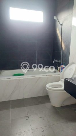 Jual Rumah Mewah Elegan Dengan View Cantik di Gading Serpong, Tangerang Jual Rumah Mewah Elegan Dengan View Cantik di Gading Serpong, Tangerang