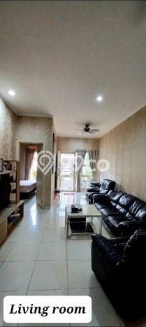 Jual Rumah Luas Megah Dengan View Eksklusif di Gading Serpong, Tangerang Jual Rumah Luas Megah Dengan View Eksklusif di Gading Serpong, Tangerang
