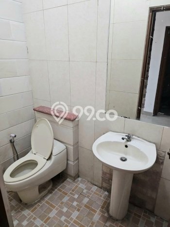 Dijual Rumah 3 Kamar Lokasi Strategis Bagus dan Strategis di Karawaci Dijual Rumah 3 Kamar Lokasi Strategis Bagus dan Strategis di Karawaci