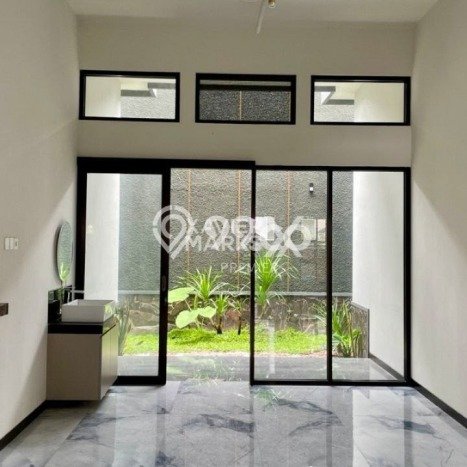 Hot Offer Hunian Mewah Ideal dan Luas di Pakis, Malang Hot Offer Hunian Mewah Ideal dan Luas di Pakis, Malang