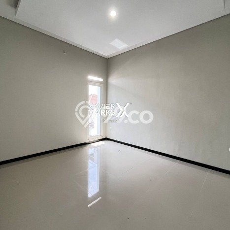 Rumah Modern Minimalis 4 Kamar Siap Huni di Lowokwaru Rumah Modern Minimalis 4 Kamar Siap Huni di Lowokwaru