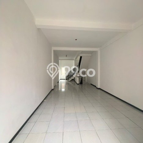 Ruko Bagus Dijual LB 150m2 Lokasi Strategis Malang Area Cocok untuk Berbisnis Ruko Bagus Dijual LB 150m2 Lokasi Strategis Malang Area Cocok untuk Berbisnis