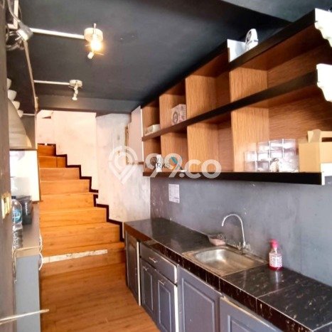 Ruko Dijual di Prime Area Malang Luas 180m2 Ruko Dijual di Prime Area Malang Luas 180m2