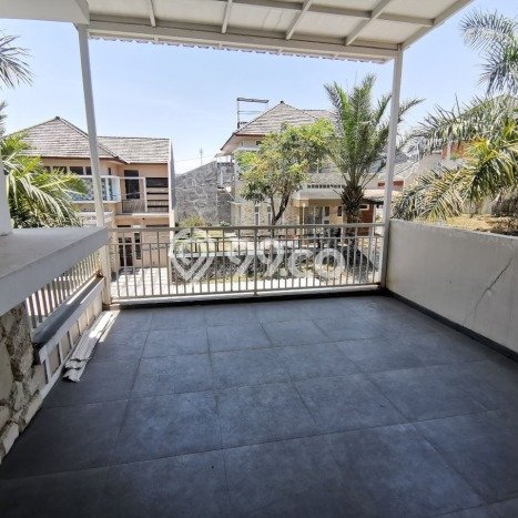 Vila Kawasan , Area 185m2m², Akses Mudah Pusat Kota Vila Kawasan , Area 185m2m², Akses Mudah Pusat Kota