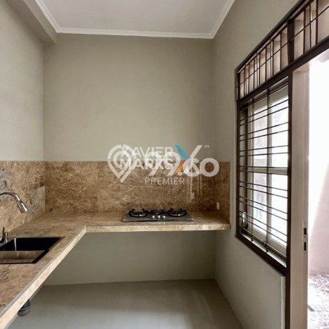 Rumah Modern Minimalis 3 Kamar Siap Huni di Blimbing Rumah Modern Minimalis 3 Kamar Siap Huni di Blimbing