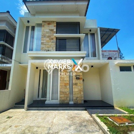 Vila Premium Kawasan , Dimensi 189m2m², Lingkungan Nyaman untuk keluarga Vila Premium Kawasan , Dimensi 189m2m², Lingkungan Nyaman untuk keluarga