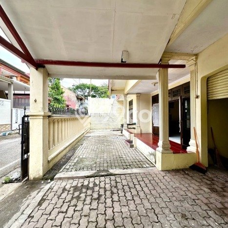 Rumah Modern 4 KT di Sulfat Malang Unfurnished Rumah Modern 4 KT di Sulfat Malang Unfurnished