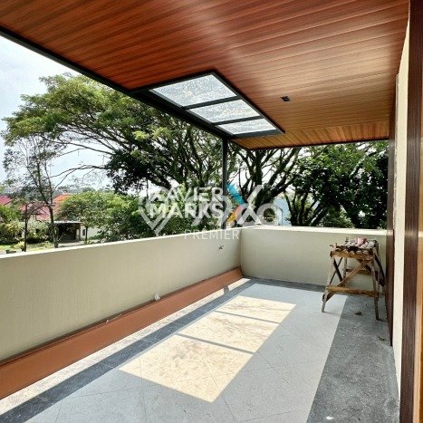 Rumah Luxury Modern Siap Huni di Araya Malang Rumah Luxury Modern Siap Huni di Araya Malang