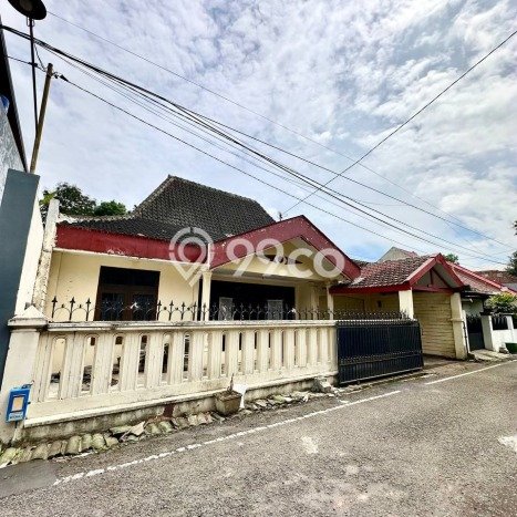 Rumah Modern 4 KT di Sulfat Malang Unfurnished Rumah Modern 4 KT di Sulfat Malang Unfurnished