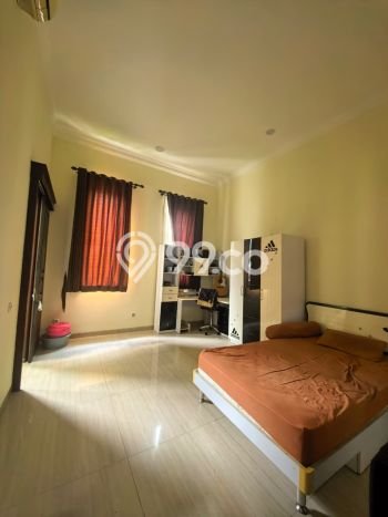 Ready to Use! Premium House LT 342m2 Desain Elegan di Malang Kota Ready to Use! Premium House LT 342m2 Desain Elegan di Malang Kota