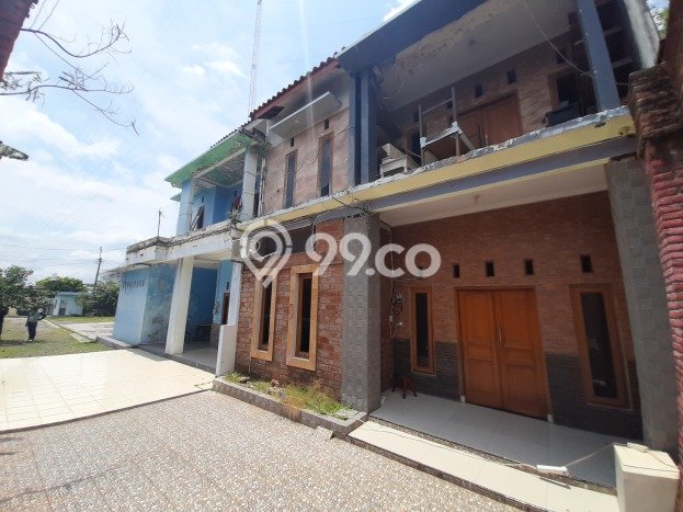 Jual Rumah Strategis Bagus Punya 12 KT di Nusukan Solo SHM Jual Rumah Strategis Bagus Punya 12 KT di Nusukan Solo SHM