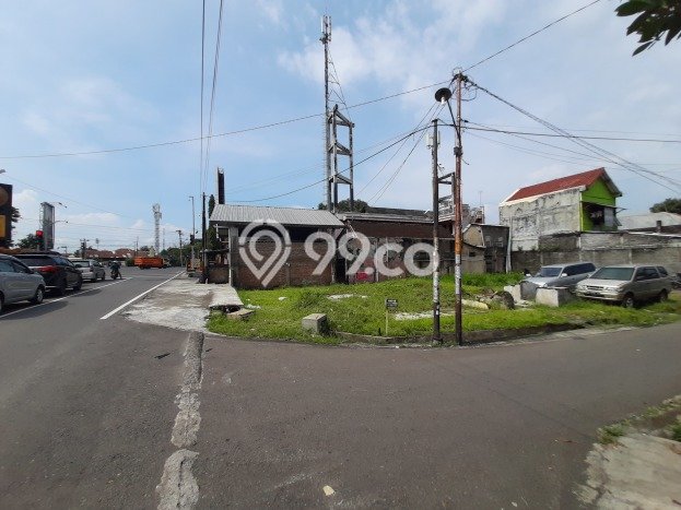 Tanah Dijual Lokasi Banjarsari, Solo Luas 375m2 Legalitas Aman Tanah Dijual Lokasi Banjarsari, Solo Luas 375m2 Legalitas Aman