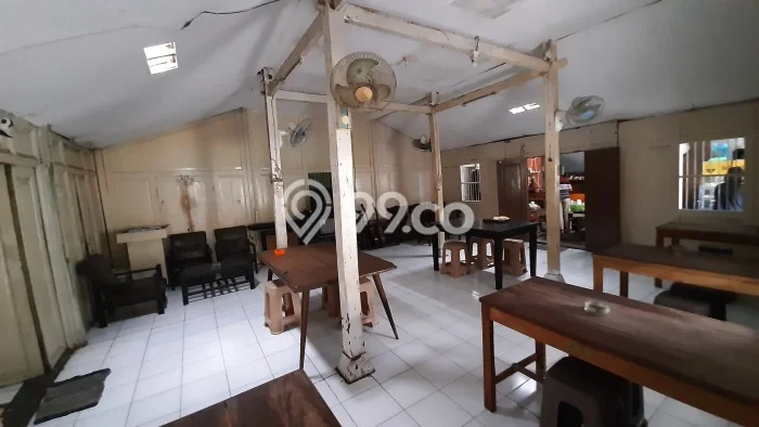Dijual Rumah Strategis Bagus Punya 1 KT di Laweyan Surakarta SHM Dijual Rumah Strategis Bagus Punya 1 KT di Laweyan Surakarta SHM