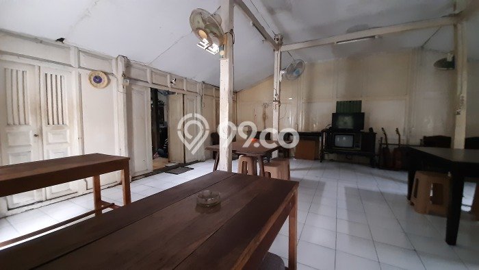 Dijual Rumah Strategis Bagus Punya 1 KT di Laweyan Surakarta SHM Dijual Rumah Strategis Bagus Punya 1 KT di Laweyan Surakarta SHM