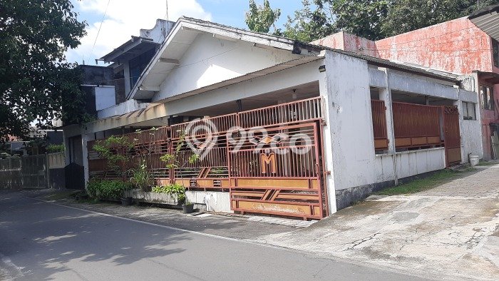 Rumah Modern Cantik 4 Kamar Bisa Langsung Pindah di Banjarsari Rumah Modern Cantik 4 Kamar Bisa Langsung Pindah di Banjarsari