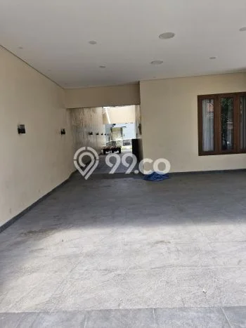 Jual Rumah Mewah Megah Dengan View Cantik di Mojosongo, Surakarta Jual Rumah Mewah Megah Dengan View Cantik di Mojosongo, Surakarta