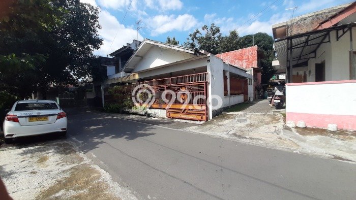 Rumah Modern Cantik 4 Kamar Bisa Langsung Pindah di Banjarsari Rumah Modern Cantik 4 Kamar Bisa Langsung Pindah di Banjarsari