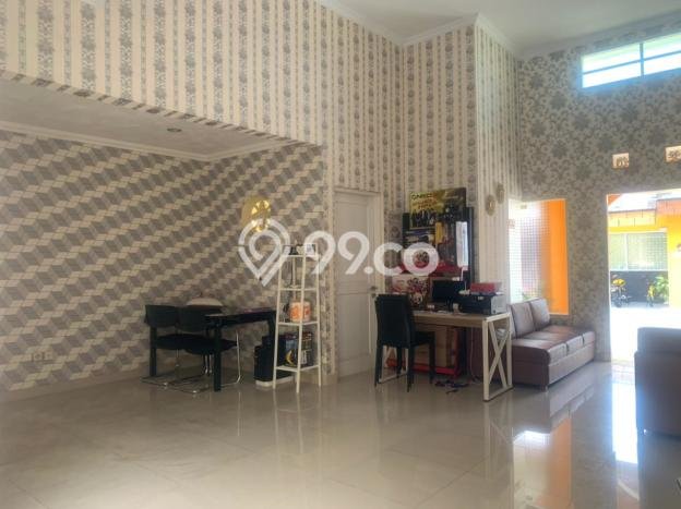 Rumah Strategis Modern Lb 180m2 di Gentan, Solo Rumah Strategis Modern Lb 180m2 di Gentan, Solo