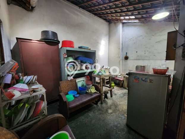 Dijual Cepat Rumah Favorit Siap Huni LB 200m2 di Nusukan, Solo Dijual Cepat Rumah Favorit Siap Huni LB 200m2 di Nusukan, Solo