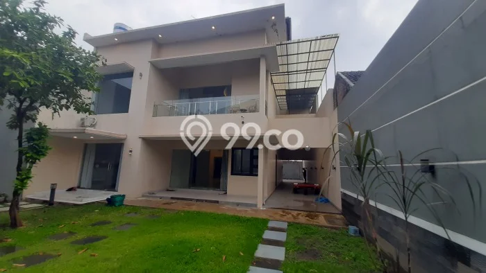 Jual Rumah Mewah Megah Dengan View Cantik di Mojosongo, Surakarta Jual Rumah Mewah Megah Dengan View Cantik di Mojosongo, Surakarta