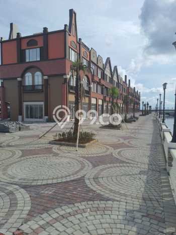 Ruko Dijual di Prime Area Jakarta Utara Luas 150m2 Ruko Dijual di Prime Area Jakarta Utara Luas 150m2
