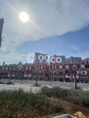 Ruko di , Luas 202m2m², Lokasi Berkembang Ruko di , Luas 202m2m², Lokasi Berkembang