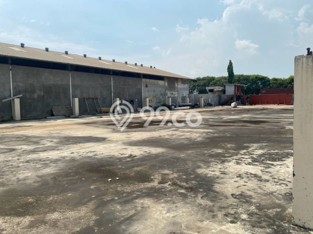 Tanah Disewa Strategis di Jakarta Barat Luas 2376m2 Tanah Disewa Strategis di Jakarta Barat Luas 2376m2
