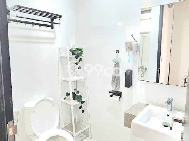 Rumah Luxury Modern Siap Huni di Puri Indah Jakarta Barat Rumah Luxury Modern Siap Huni di Puri Indah Jakarta Barat