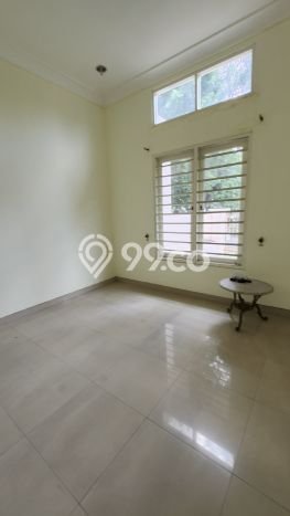 Rumah di Raya A Yani, 2 KM, Akses Mudah Pusat Kota, Luas 264m2m² LB 175m2m² Rumah di Raya A Yani, 2 KM, Akses Mudah Pusat Kota, Luas 264m2m² LB 175m2m²