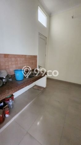 Rumah di Raya A Yani, 2 KM, Akses Mudah Pusat Kota, Luas 264m2m² LB 175m2m² Rumah di Raya A Yani, 2 KM, Akses Mudah Pusat Kota, Luas 264m2m² LB 175m2m²