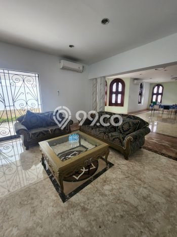 Rumah Terawat 0 KT 0 KM di Lokasi Premium Tegalsari, Surabaya Rumah Terawat 0 KT 0 KM di Lokasi Premium Tegalsari, Surabaya