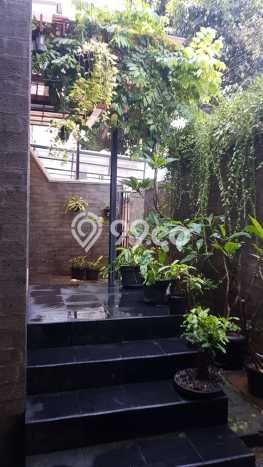 Rumah Bagus Disewakan di Senopati, Jakarta Selatan LT 260m2, LB 400m2 Rumah Bagus Disewakan di Senopati, Jakarta Selatan LT 260m2, LB 400m2
