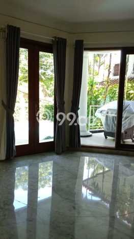 Sewa Rumah Nyaman di Pondok Indah LT 482m2 / LB 345m2 Kondisi Bagus Sewa Rumah Nyaman di Pondok Indah LT 482m2 / LB 345m2 Kondisi Bagus