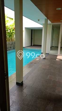 Sewa Rumah Strategis di Menteng Dalam LT 600m2 / LB 400m2 Kondisi Bagus Sewa Rumah Strategis di Menteng Dalam LT 600m2 / LB 400m2 Kondisi Bagus