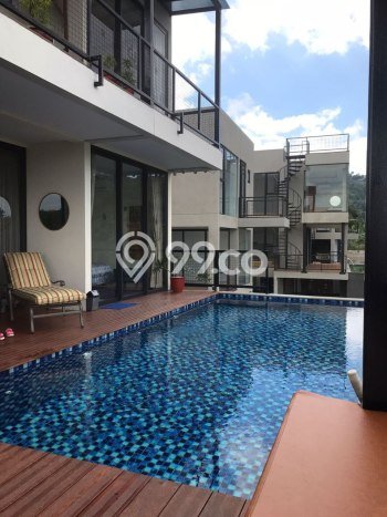 Ready to Use! Premium House LT 329m2 Desain Elegan di Dago Pakar Ready to Use! Premium House LT 329m2 Desain Elegan di Dago Pakar