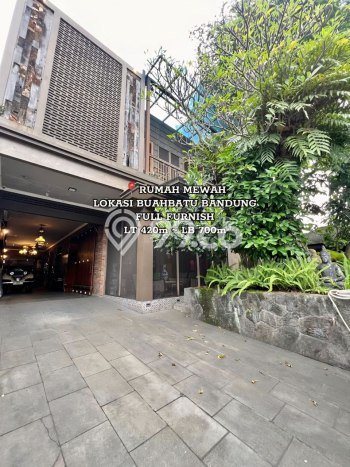 Rumah Mewah LB 700m2 Siap Huni Desain Elegan di Cijagra, Bandung Rumah Mewah LB 700m2 Siap Huni Desain Elegan di Cijagra, Bandung