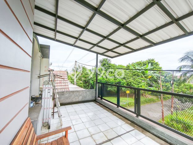 Dijual Rumah 4 Kamar Lokasi Ideal Bagus dan Strategis di Cibinong Dijual Rumah 4 Kamar Lokasi Ideal Bagus dan Strategis di Cibinong