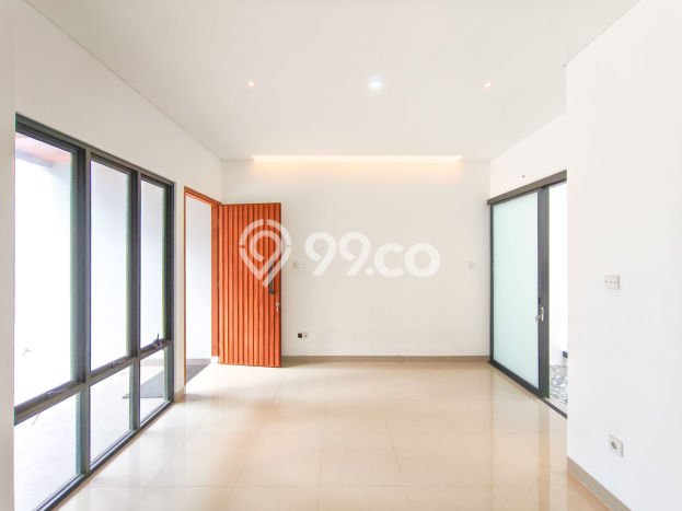 Rumah 3 KT 2 KM Fasilitas Kolam Renang di BSD, Tangerang Rumah 3 KT 2 KM Fasilitas Kolam Renang di BSD, Tangerang