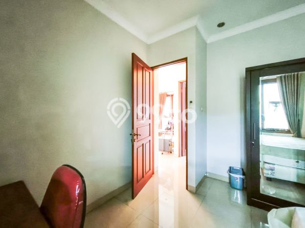 Rumah Luxury Modern Tanpa Renovasi di Cibubur Jakarta Timur Rumah Luxury Modern Tanpa Renovasi di Cibubur Jakarta Timur