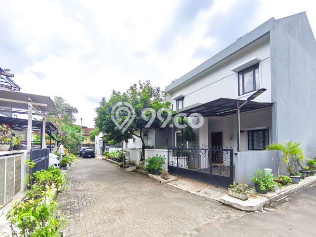 Jual Rumah Strategis Bagus Punya 5 KT di Pondok Aren Tangerang Selatan SHM Jual Rumah Strategis Bagus Punya 5 KT di Pondok Aren Tangerang Selatan SHM