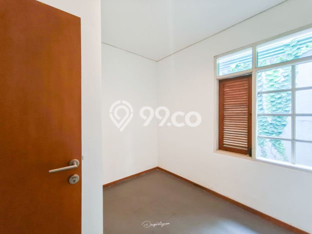 Rumah Modern 4 KT LT 144m2 di Sentul City Rumah Modern 4 KT LT 144m2 di Sentul City