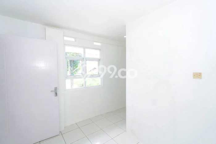 Rumah Strategis Minimalis Lb 81m2 di Setu, Tangerang Selatan Rumah Strategis Minimalis Lb 81m2 di Setu, Tangerang Selatan