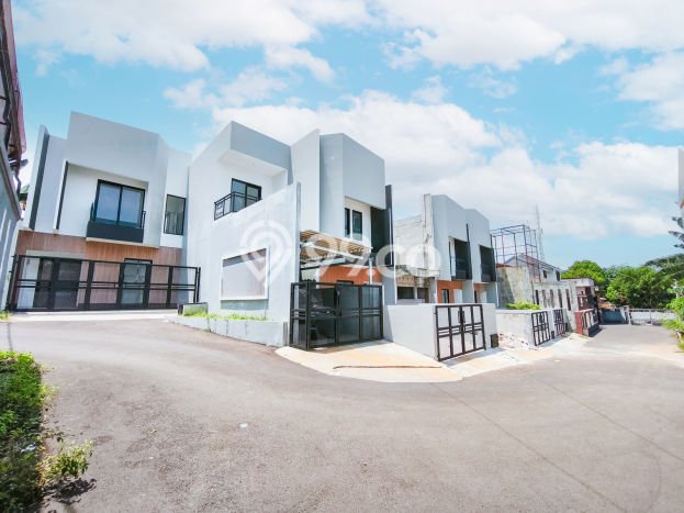 Dijual Cepat Rumah Bagus Siap Huni LB 180m2 di Jatisampurna, Bekasi Dijual Cepat Rumah Bagus Siap Huni LB 180m2 di Jatisampurna, Bekasi