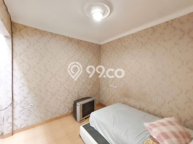 Hunian Nyaman Asri 4 KT Siap Huni di Bintaro Tangerang Selatan Hunian Nyaman Asri 4 KT Siap Huni di Bintaro Tangerang Selatan