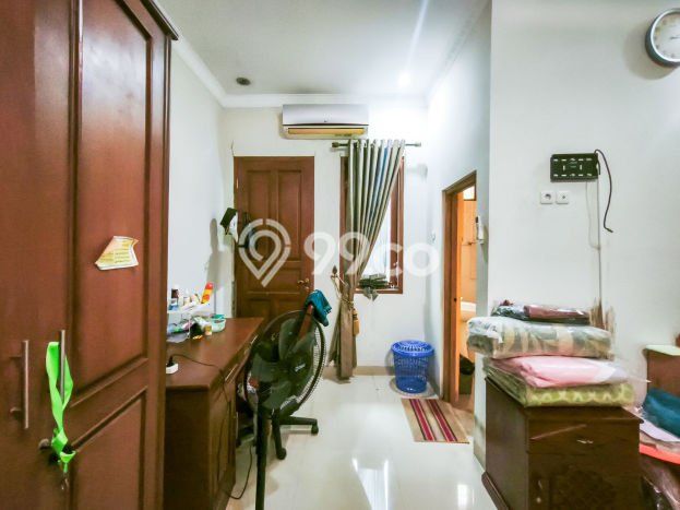 Rumah Luxury Modern Tanpa Renovasi di Cibubur Jakarta Timur Rumah Luxury Modern Tanpa Renovasi di Cibubur Jakarta Timur
