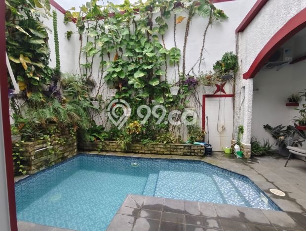 Jual Rumah Favorit Siap Huni LB 287m2 di Cilodong, Depok Jual Rumah Favorit Siap Huni LB 287m2 di Cilodong, Depok