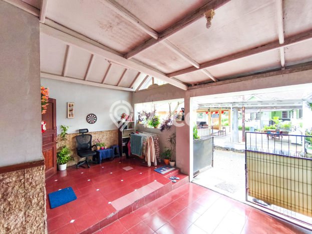 Jual Rumah Favorit Siap Huni LB 150m2 di Pamulang, Tangerang Selatan Jual Rumah Favorit Siap Huni LB 150m2 di Pamulang, Tangerang Selatan